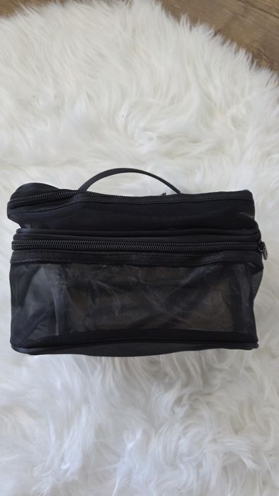 Kosmetyczka podróżna nowa