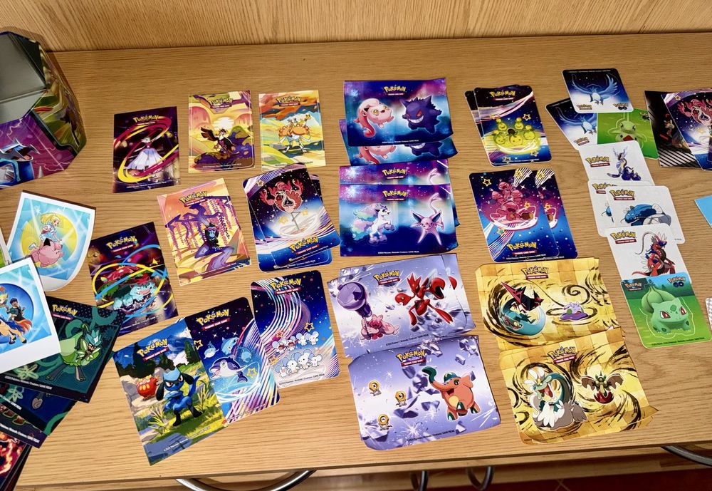 Pokémon - Coleção Autocolante
