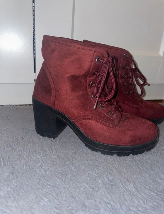 Bordowe buty rozmiar 38