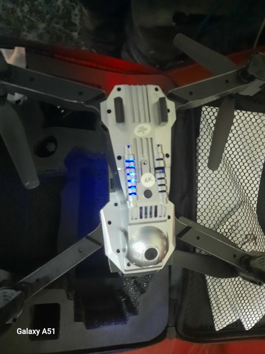 Vendo Drone da marca ZLRC Novo