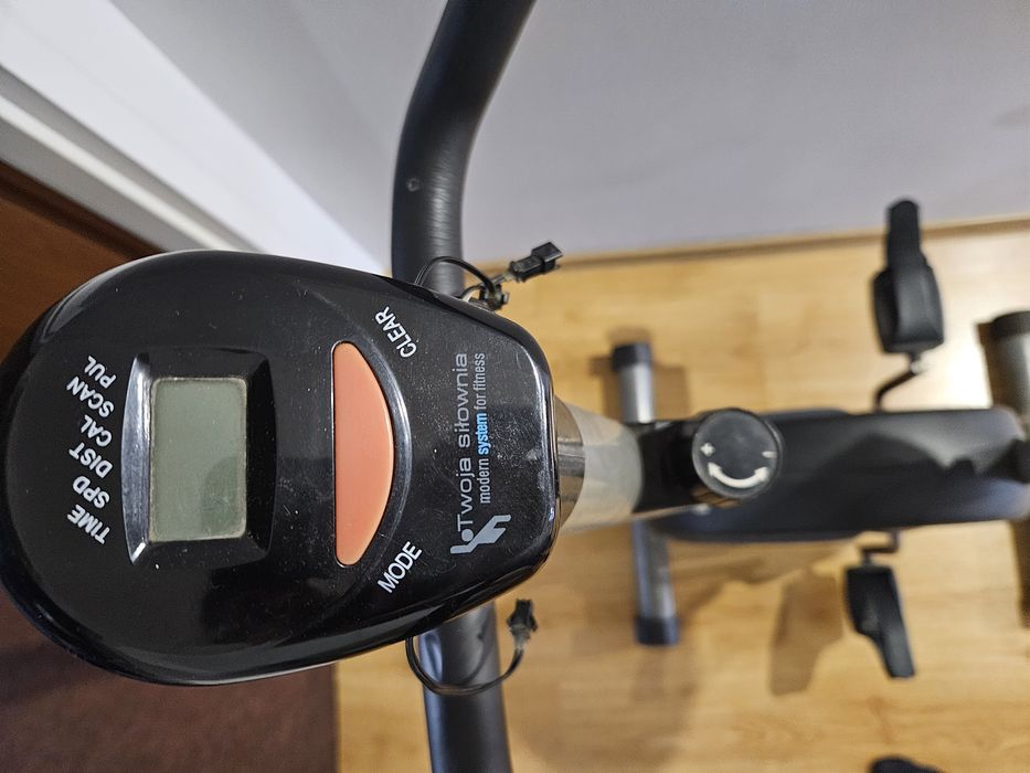 Sprzedam w pełni sprawny rowerek stacjonarny