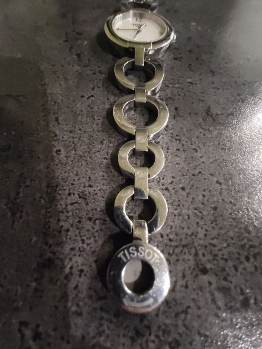 Tissot Pinky z brylantami zegarek damski