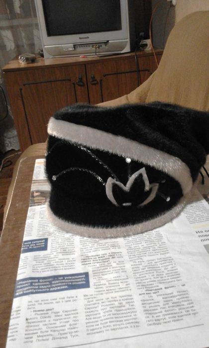 Шапка  женская  зимняя      Сапоги  резиновые женские