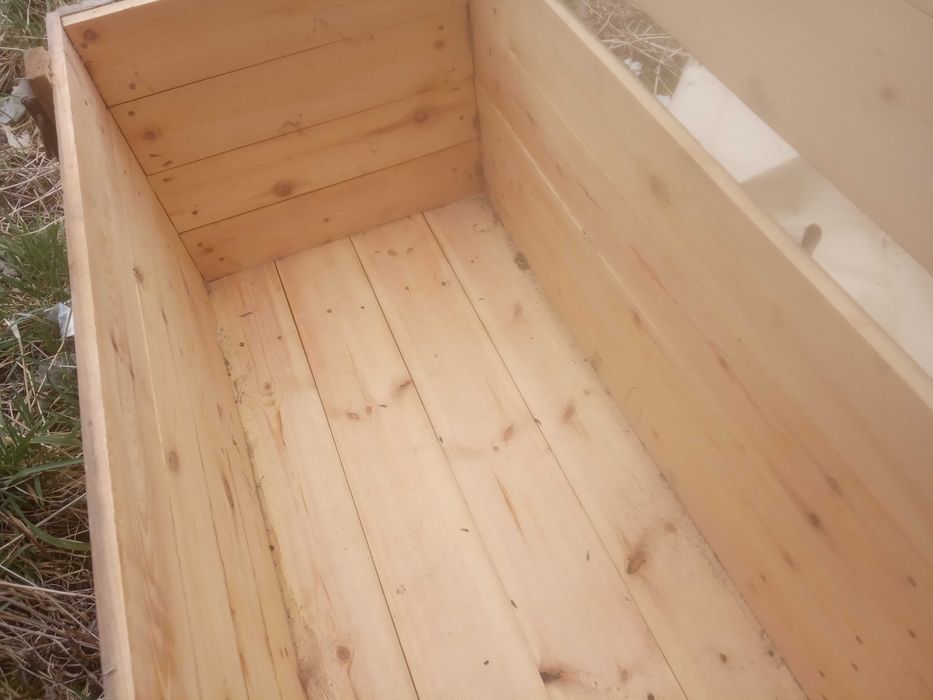 ящик деревляний для перевозки речей