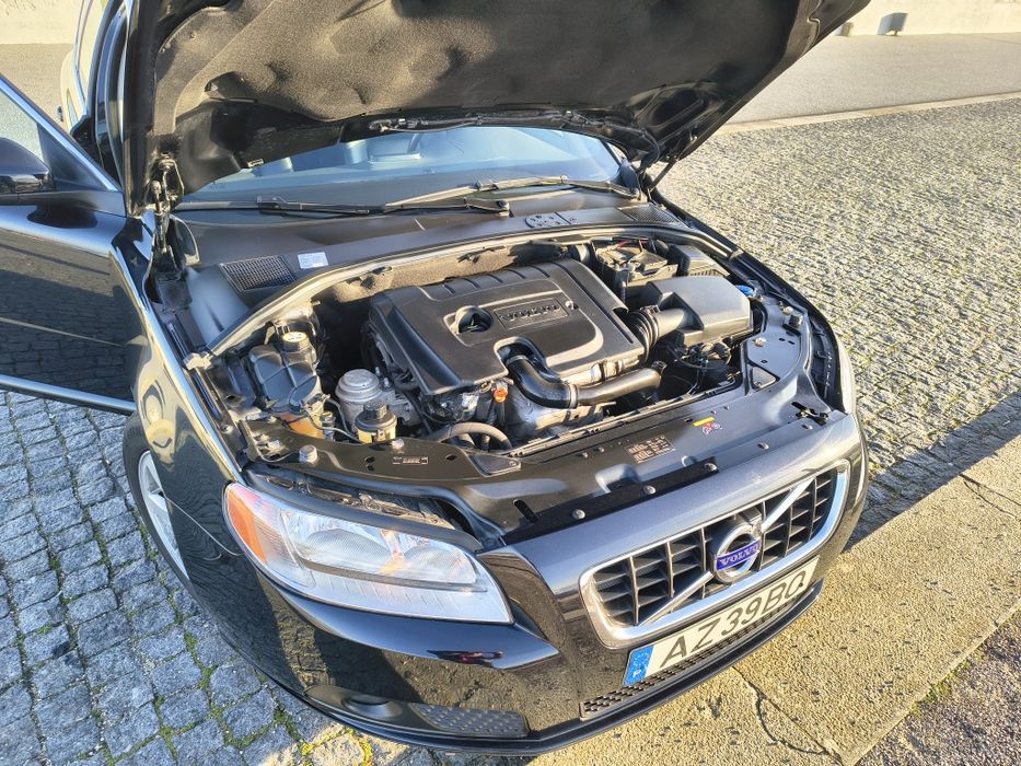 Volvo V70  Drive