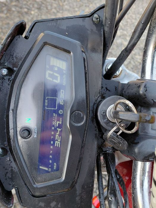 Продам   Musstang  MT125-8