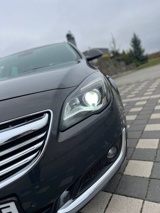 Opel Insignia 2015 2.0tdti 173hp
