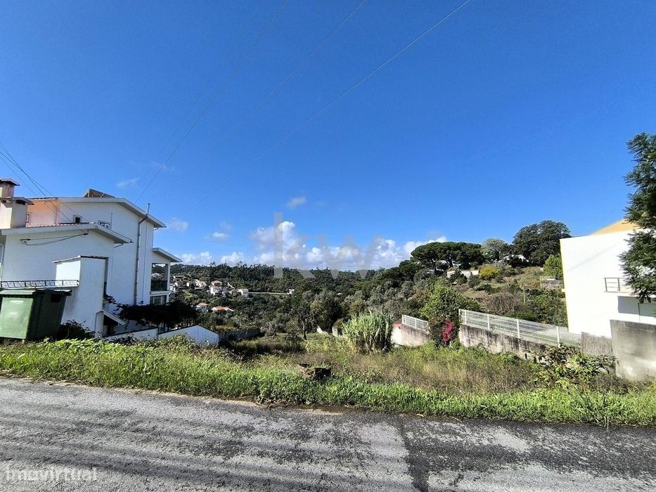 Terreno de 1200m2 com viabilidade de Construção em Marco dos Pereiros,