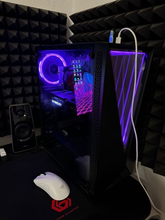 Torre gamer com pouoc uso