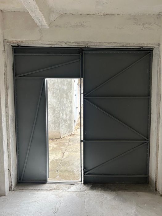 Продам капітальний гараж