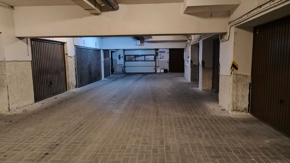 Wynajmę garaż ul Św Faustyny 14