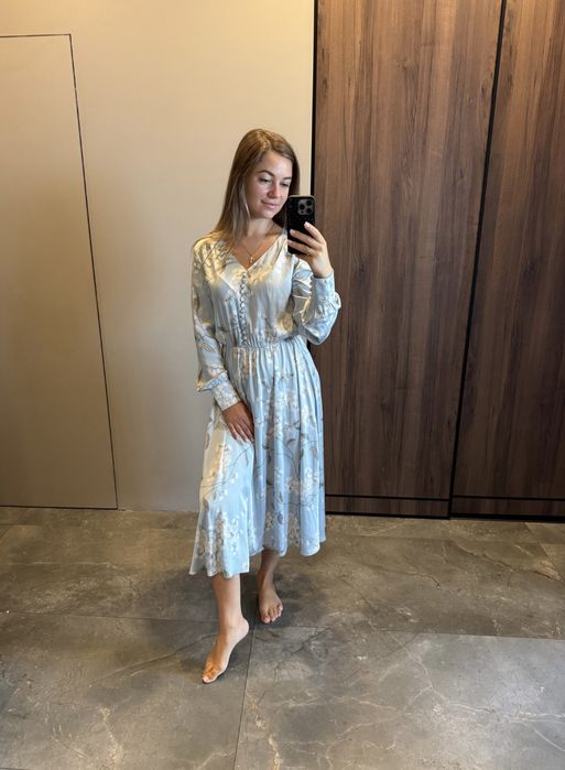 Сукня шовкова, розмір s