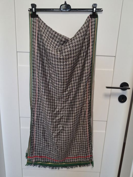 Codello szal damski w pepitke modny