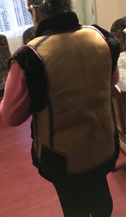 Кептар,кожуш та постоли.