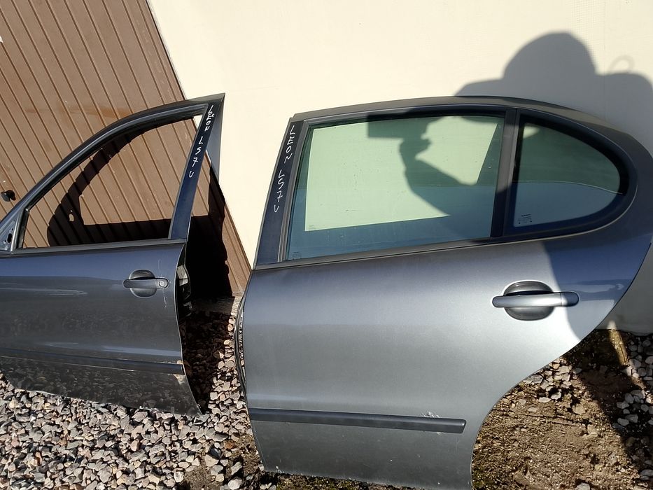 Drzwi Seat Leon 1 ,Toledo 2 ,kod lakieru LS7U