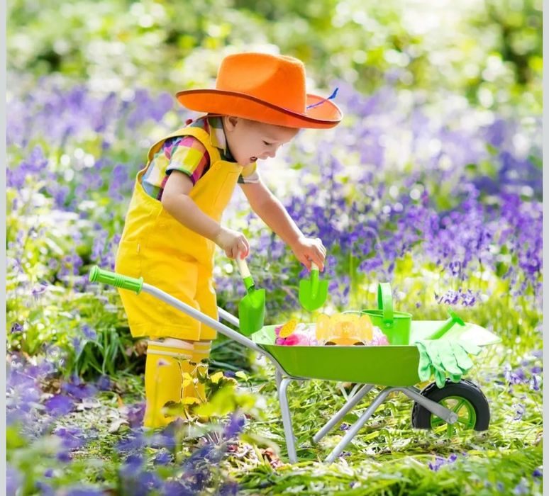 Metalowa taczka dla dzieci+akcesoria