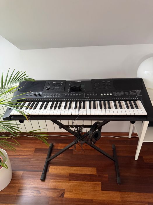 Keyboard Yamaha stan idealny