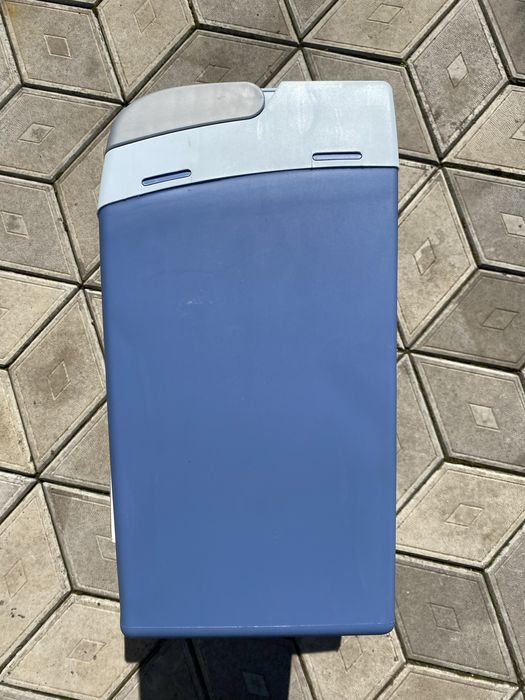 Автохолодильник Ezetil E16