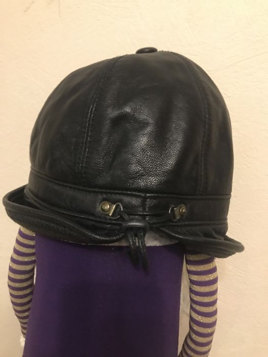 Шапка женская кожаная L/58