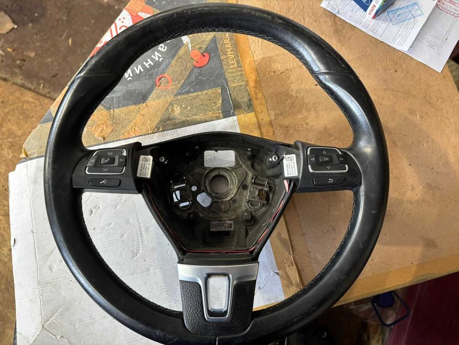Руль і подушка Passat CC