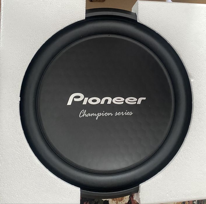 Сабвуфер Pioneer TS-W32S4 12” (30 см) 1500W Max – Champion Series 2 шт