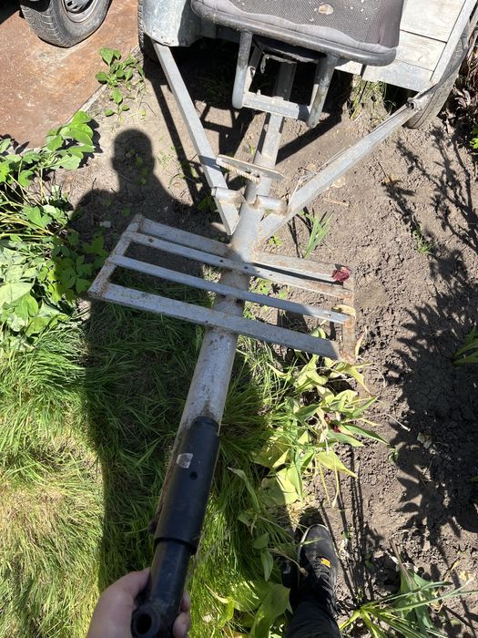 Продам мотоблока з причіпом