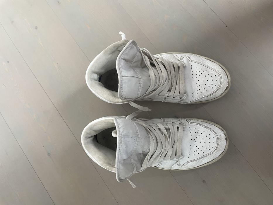 Buty Białe Nike Air Jordan 1 mid rozmiar 41