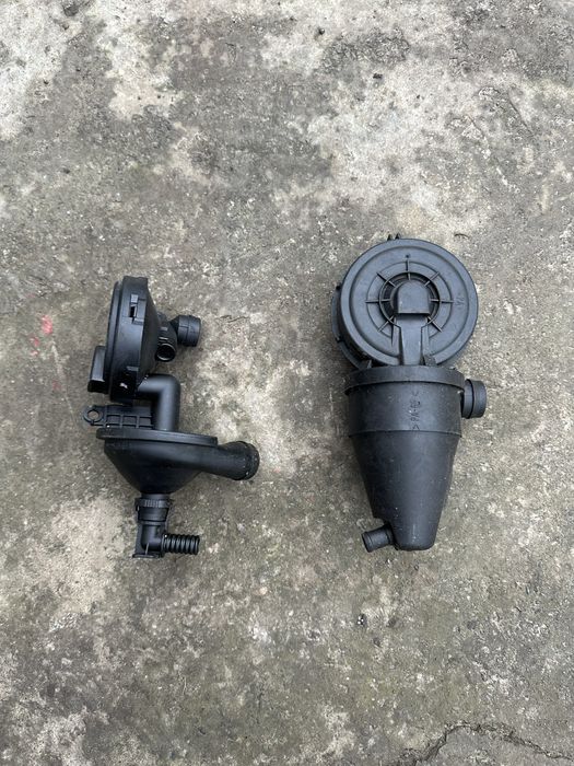 Стойки Амортизатори задні BMW E39