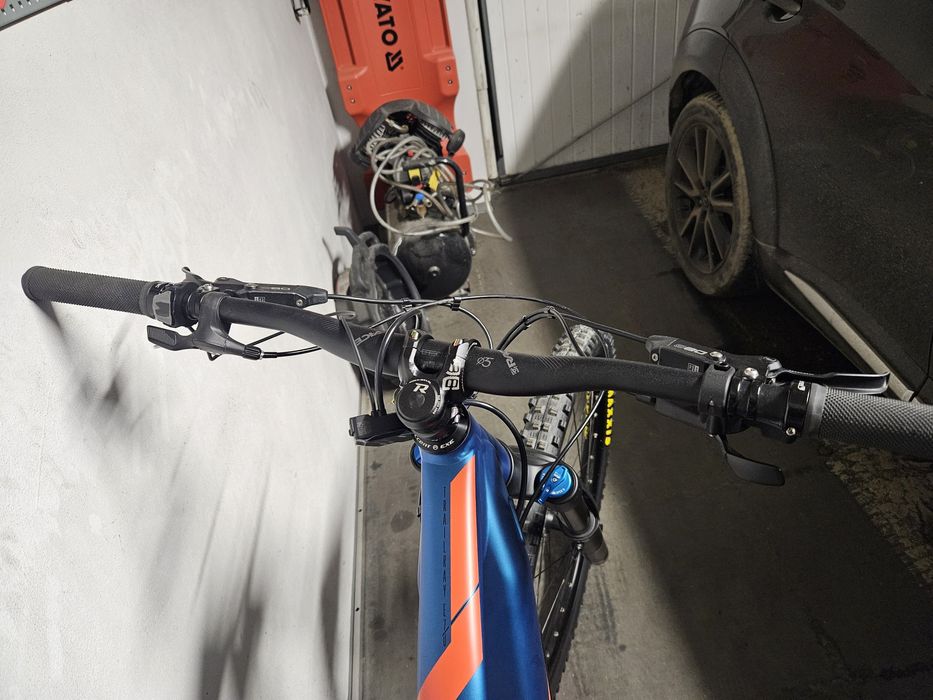 Kierownica race face mostek hassn