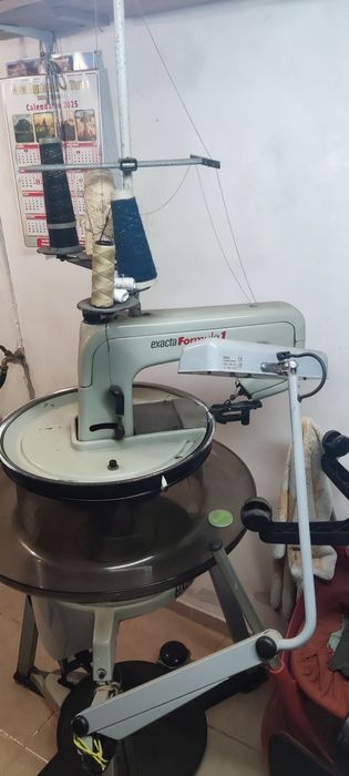 Máquina de remalhar