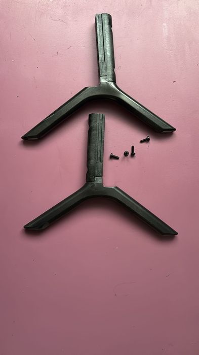 Podstawa Stopki nóżki plus śruby Samsung ue49nu7102k