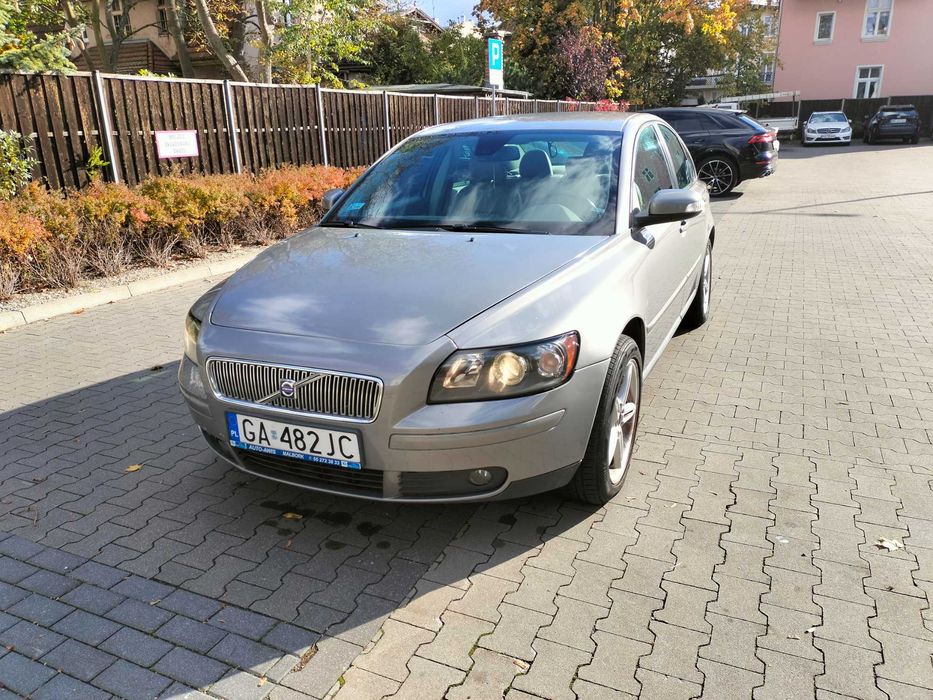 Volvo S40