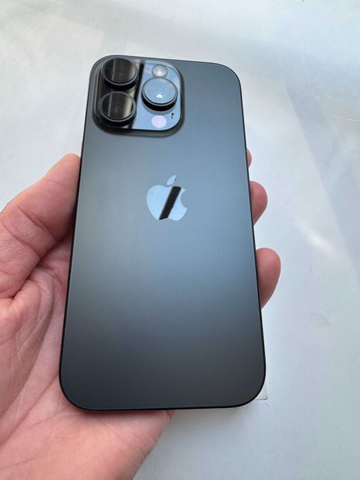 iPhone 16 Pro, Black Titanium, 128 GB
