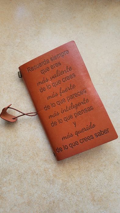 Блокнот в шкіряній обкладинці,шкіряний блокнот