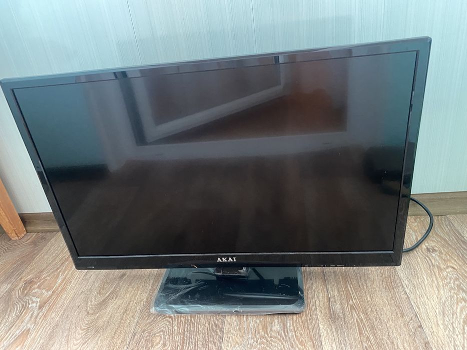 Продам телевізор фірми Akai в гарному стані!