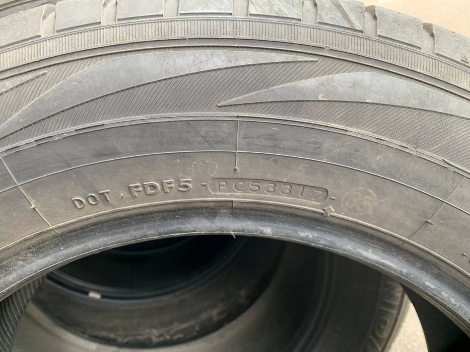 225/65 R17 YOKOHAMA