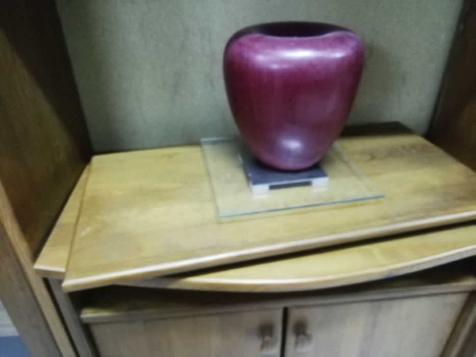 Estante  com tampo Giratorio para TV