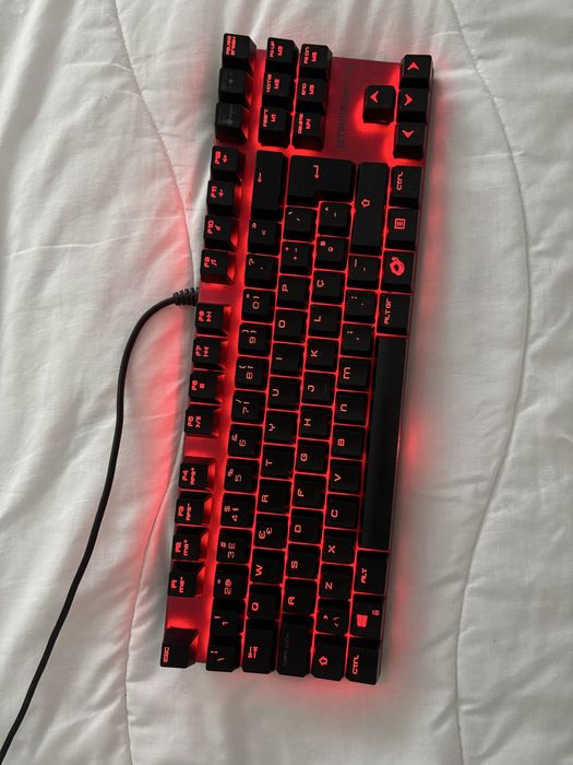 Teclado Mecanico Ozone Strike Battle