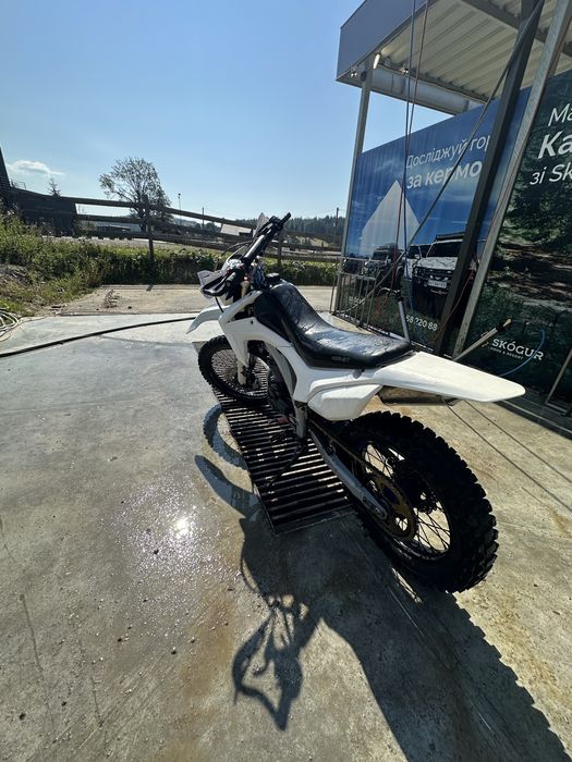 Обмін hornet dakar pro