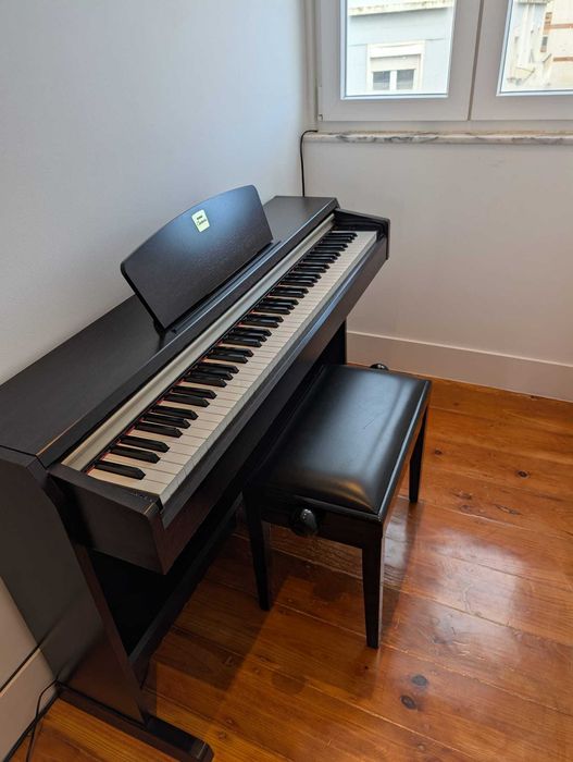 Piano Yamaha Clavinova CLP 220