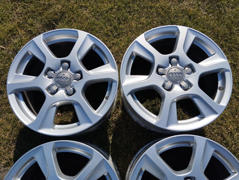Felgi Audi 16" 5x112 7J ET46 8K0-025M komplet 66,6mm