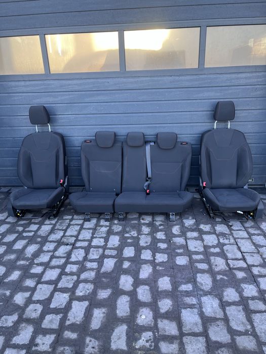 Fotel lewy prawy kanapa opracie Ford Focus MK3 ST-LINE Grzane europa