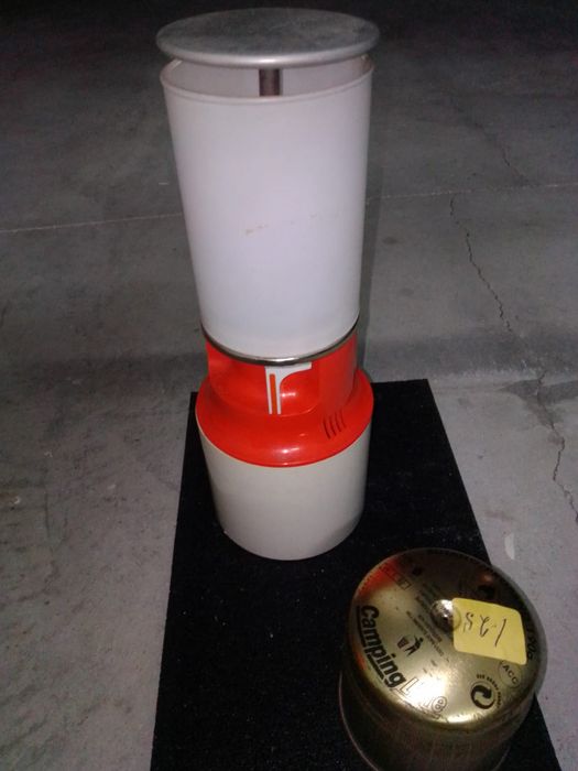 Lanterna a gás de campismo