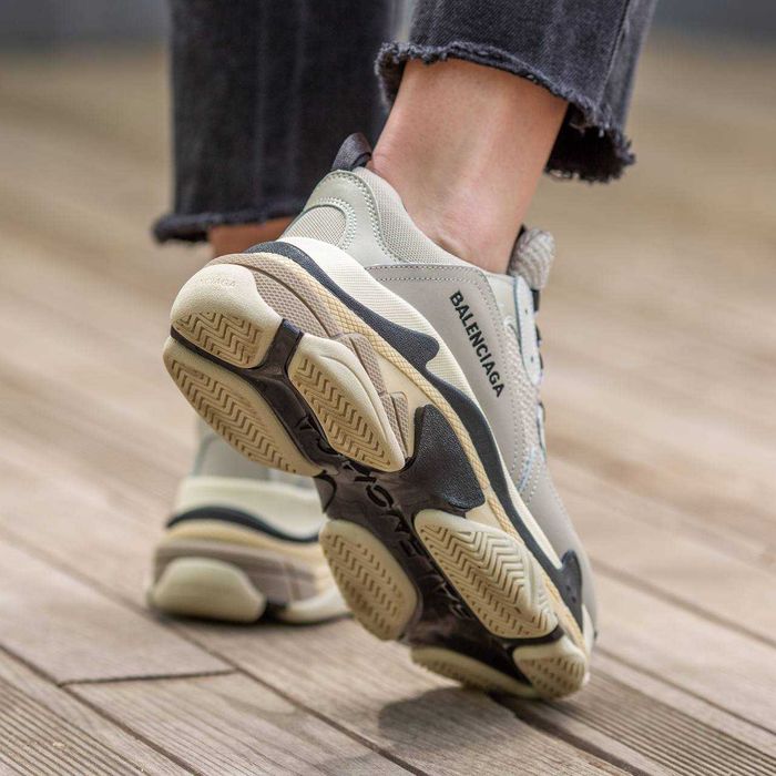 Balenciaga Triple S Beige