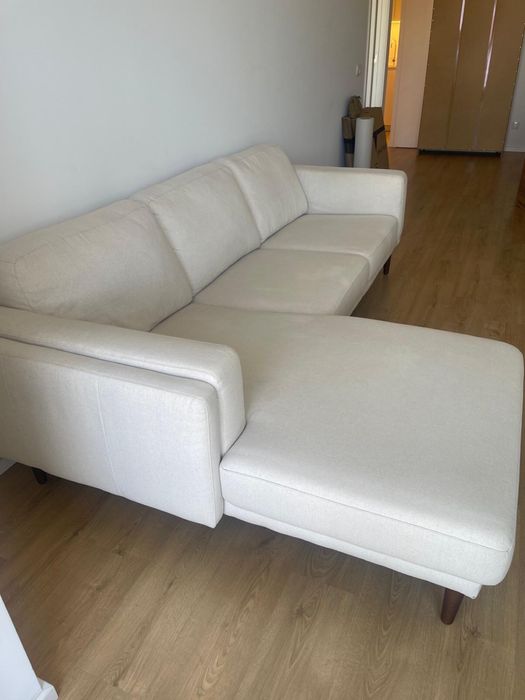 Sofá chaise longue beje - Gato Preto