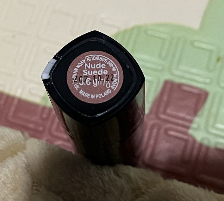 Szminka Ultra Matte Nude Suede