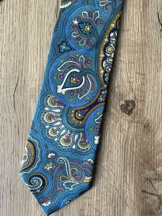 Галстук.шелковый галстуе. Галстук Saint Laurent.