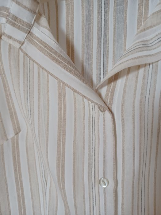 Bluzka damska rozm 40 beżowo-kremowa.