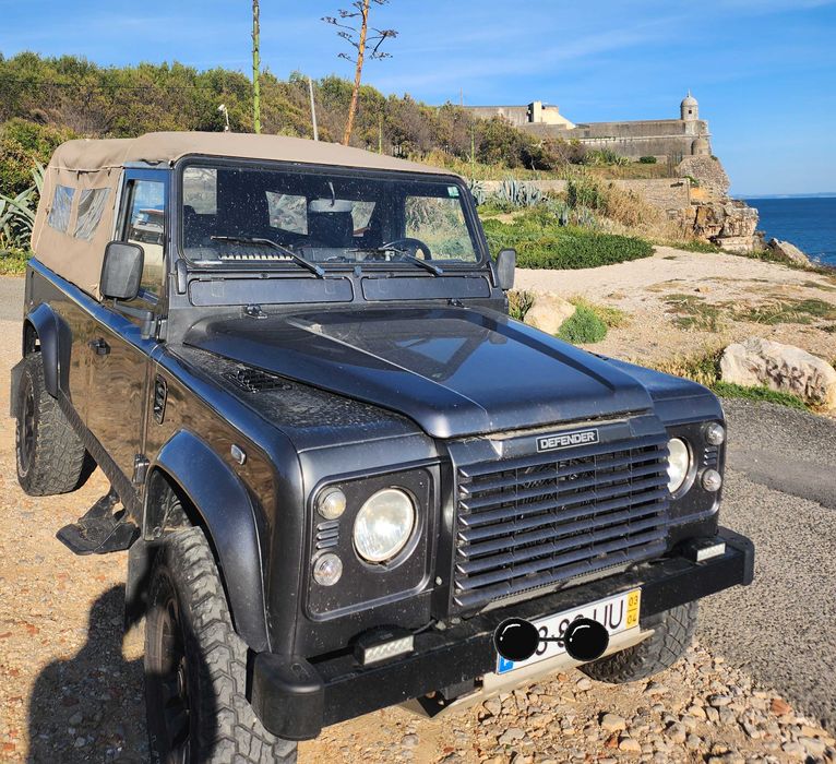 Land Rover Defender fantástico