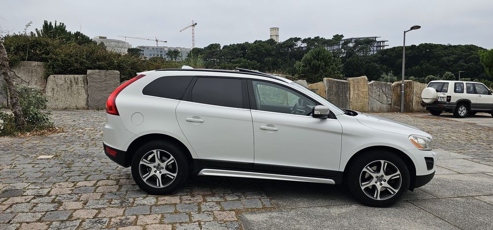Volvo XC60 2.0D R-Design Nacional